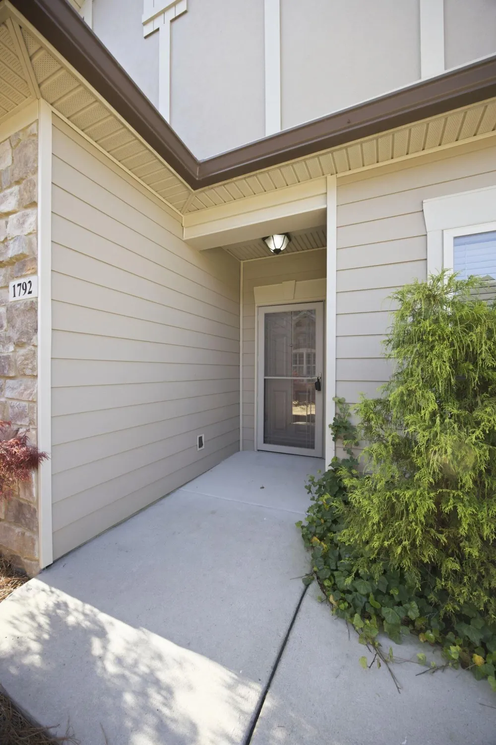 1792 Sedgefield Drive Ooltewah, TN 37363