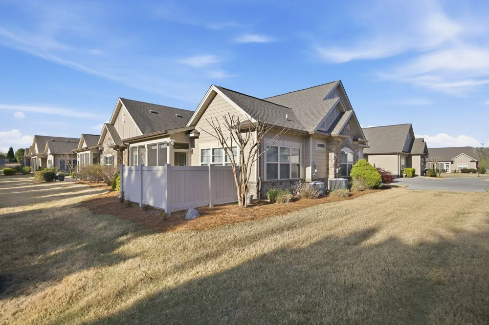1792 Sedgefield Drive Ooltewah, TN 37363
