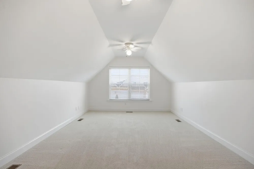 1792 Sedgefield Drive Ooltewah, TN 37363