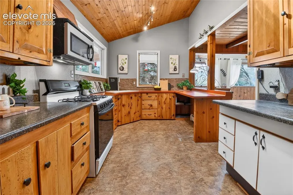 8789 Grand Avenue Beulah, CO 81023