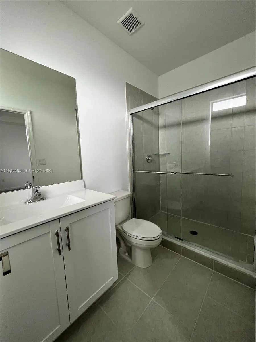 10030 SW 228th Ter Miami, FL 33190