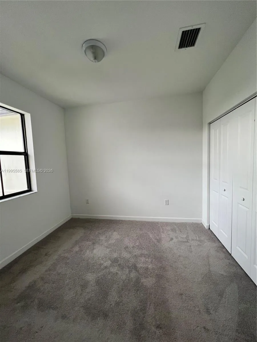 10030 SW 228th Ter Miami, FL 33190