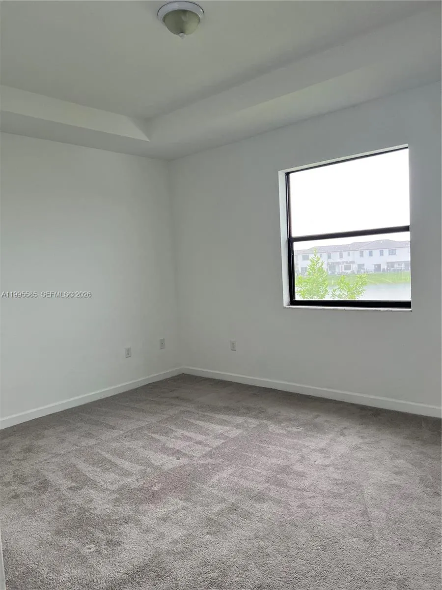 10030 SW 228th Ter Miami, FL 33190