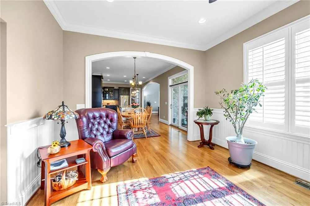 6803 River Farm Drive Oak Ridge, NC 27310
