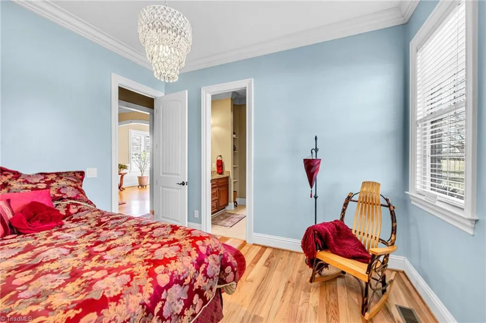 6803 River Farm Drive Oak Ridge, NC 27310