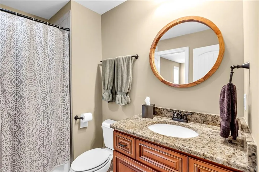 6803 River Farm Drive Oak Ridge, NC 27310