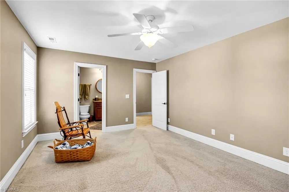 6803 River Farm Drive Oak Ridge, NC 27310