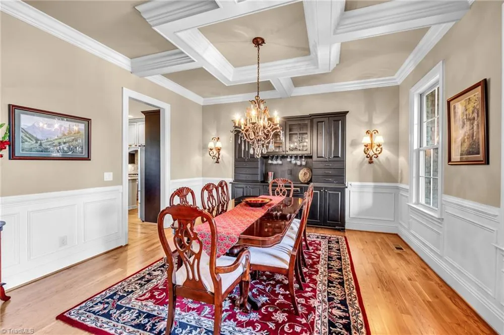 6803 River Farm Drive Oak Ridge, NC 27310