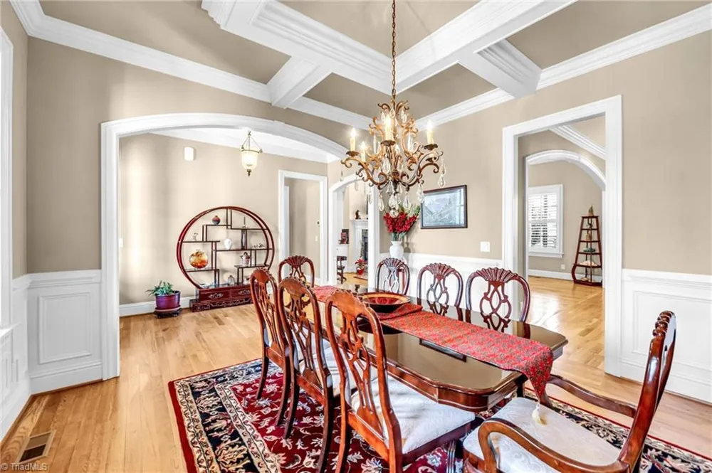 6803 River Farm Drive Oak Ridge, NC 27310