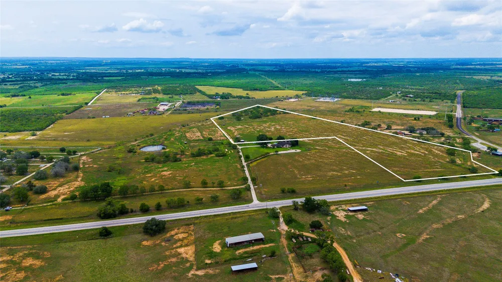 3 E State Highway 87 Nixon, TX 78140