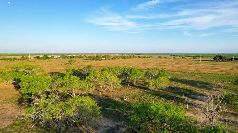 3 E State Highway 87 Nixon, TX 78140