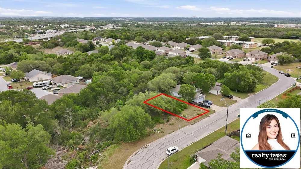 914 Carla Kay Belton, TX 76513