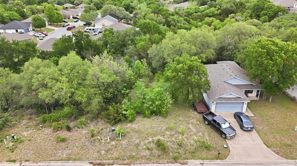 914 Carla Kay Belton, TX 76513
