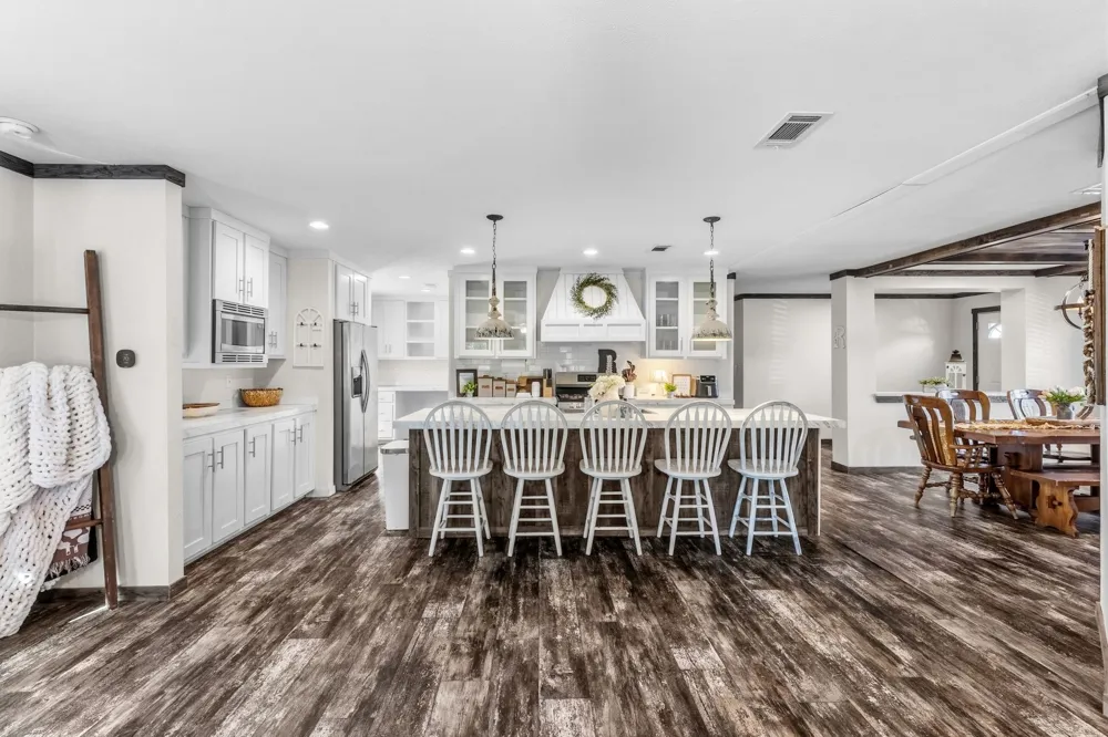 151 Hilltop Lane Emory, TX 75440