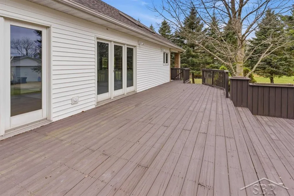 3343 E Ryan Drive Larkin Charter Township, MI 48642