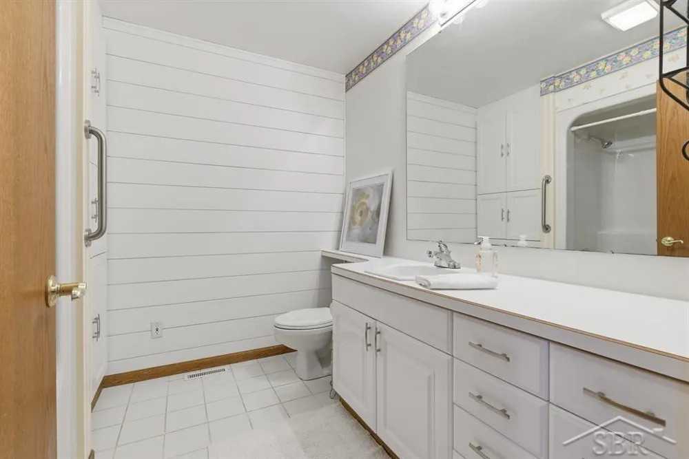 3343 E Ryan Drive Larkin Charter Township, MI 48642