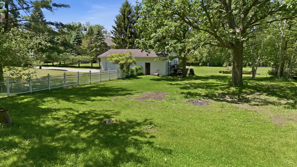 3343 E Ryan Drive Larkin Charter Township, MI 48642