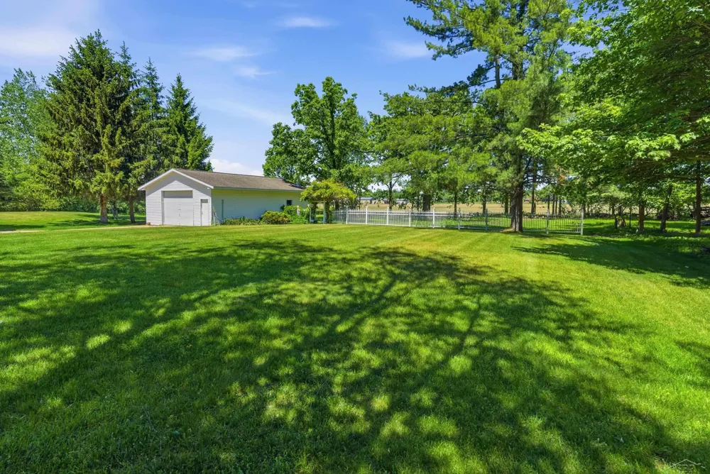 3343 E Ryan Drive Larkin Charter Township, MI 48642