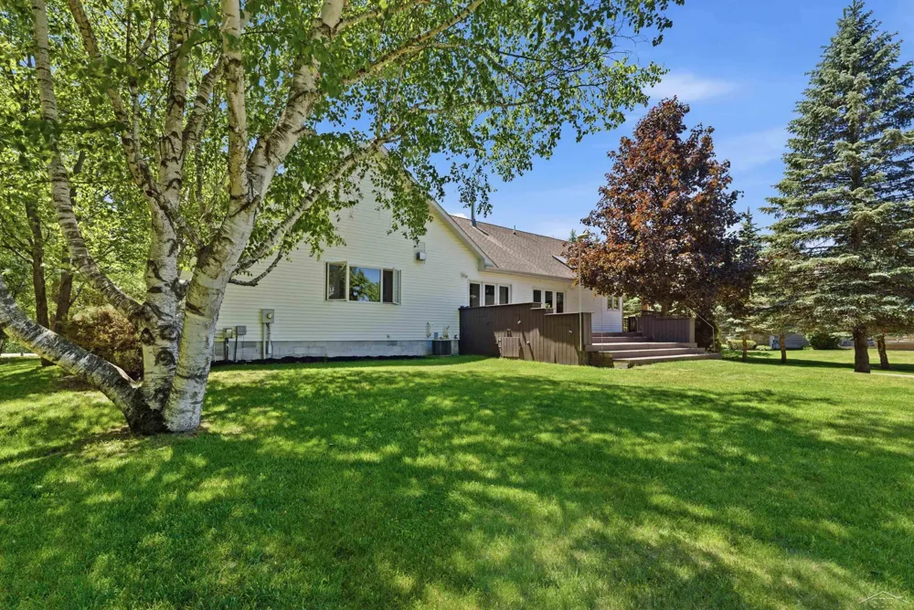 3343 E Ryan Drive Larkin Charter Township, MI 48642