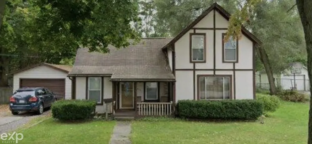 355 W 1st Street Imlay City City, MI 48444