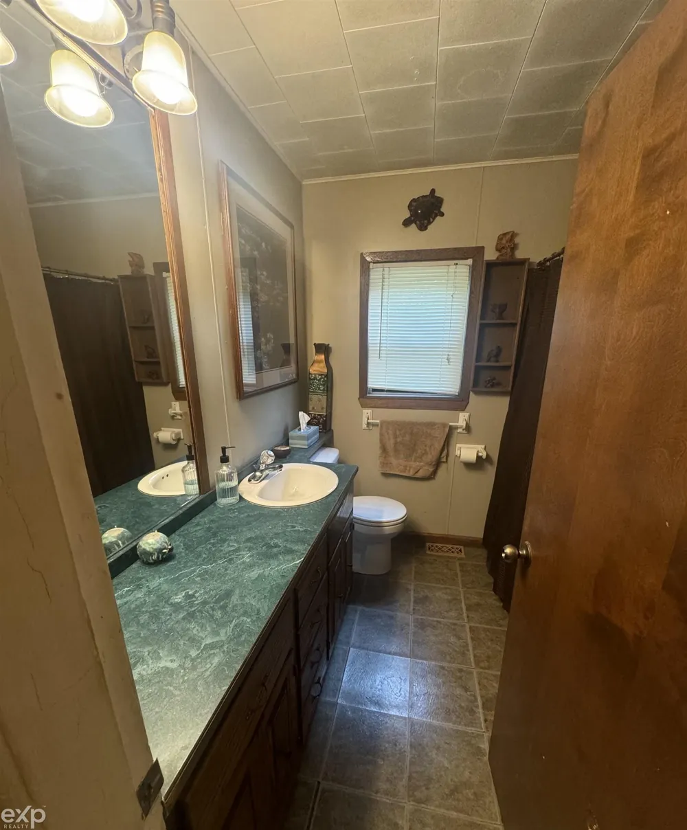 355 W 1st Street Imlay City City, MI 48444