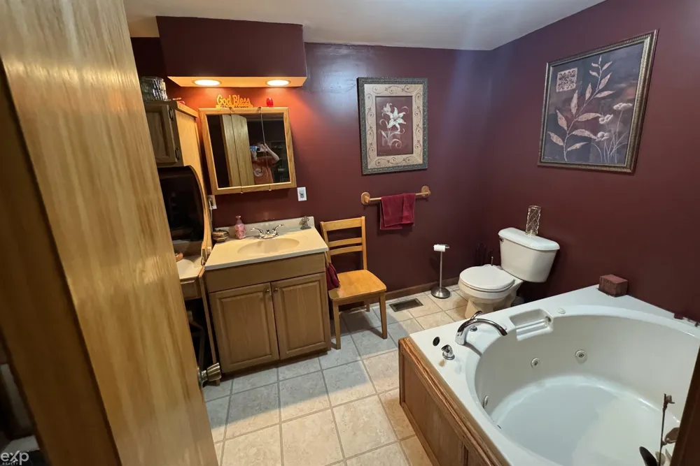 355 W 1st Street Imlay City City, MI 48444