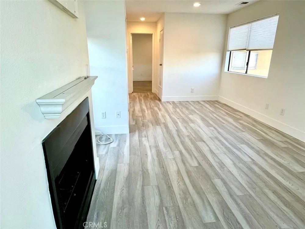 219 32nd Street Newport Beach, CA 92663
