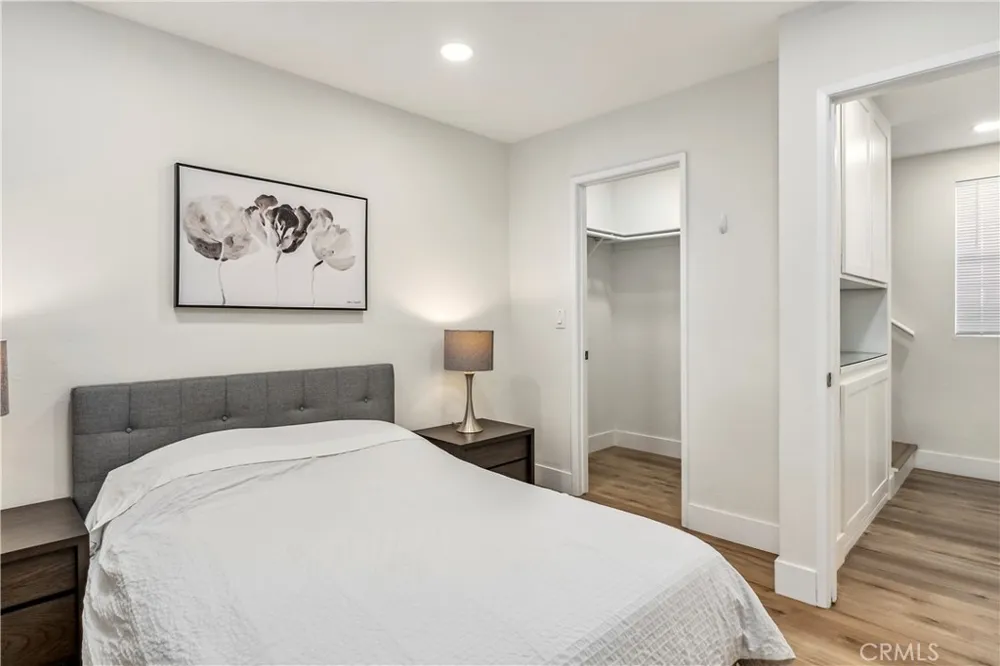 219 32nd Street Newport Beach, CA 92663