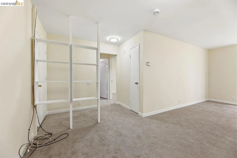811 York St #237 Oakland, CA 94610