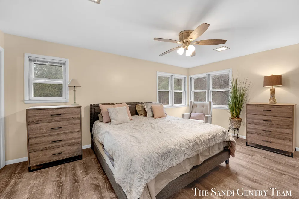 1111 2nd Street Pentwater, MI 49449