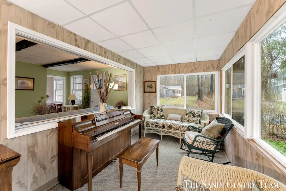 1111 2nd Street Pentwater, MI 49449