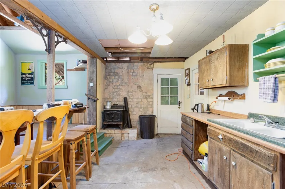 4430 Aspen Avenue Mount Charleston, NV 89124
