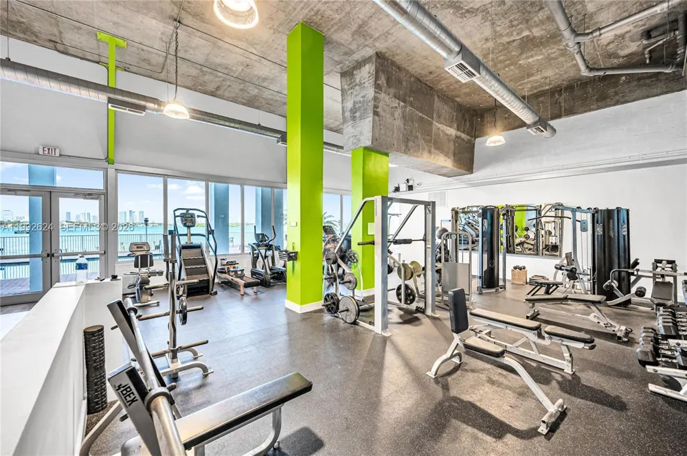 1228 West Ave #209 Miami Beach, FL 33139