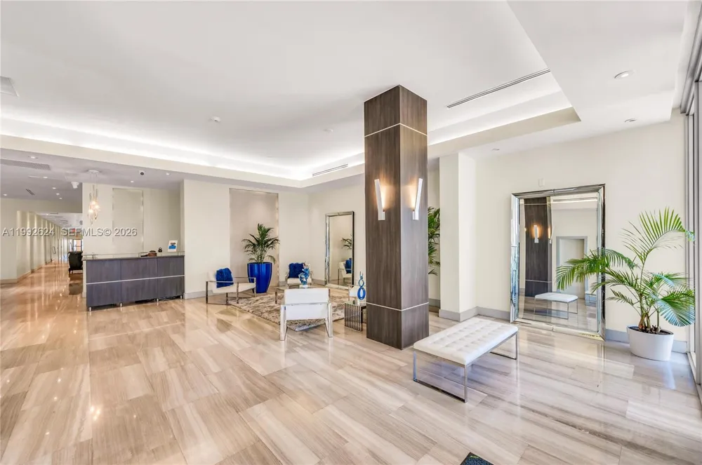 1228 West Ave #209 Miami Beach, FL 33139