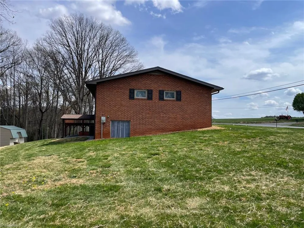 5956 US Highway 268 Dobson, NC 27017