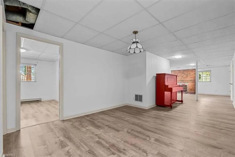 1905 Glenn Drive Reidsville, NC 27320