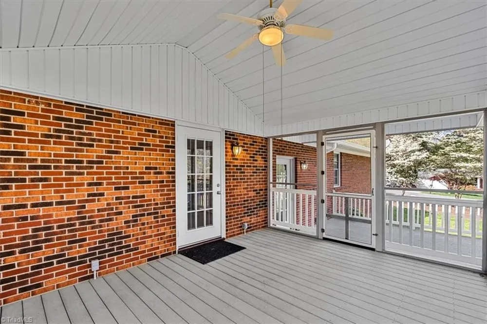 1905 Glenn Drive Reidsville, NC 27320