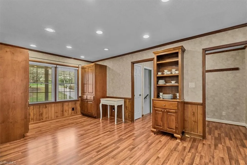 1905 Glenn Drive Reidsville, NC 27320