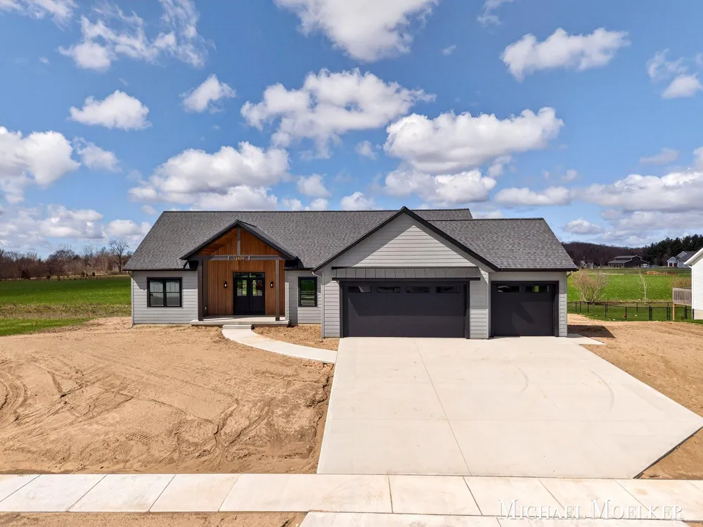 12479 Nora Court Allendale Charter Township, MI 49401
