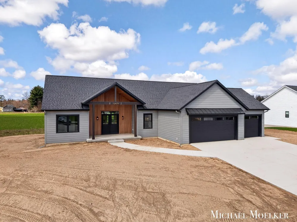 12479 Nora Court Allendale Charter Township, MI 49401