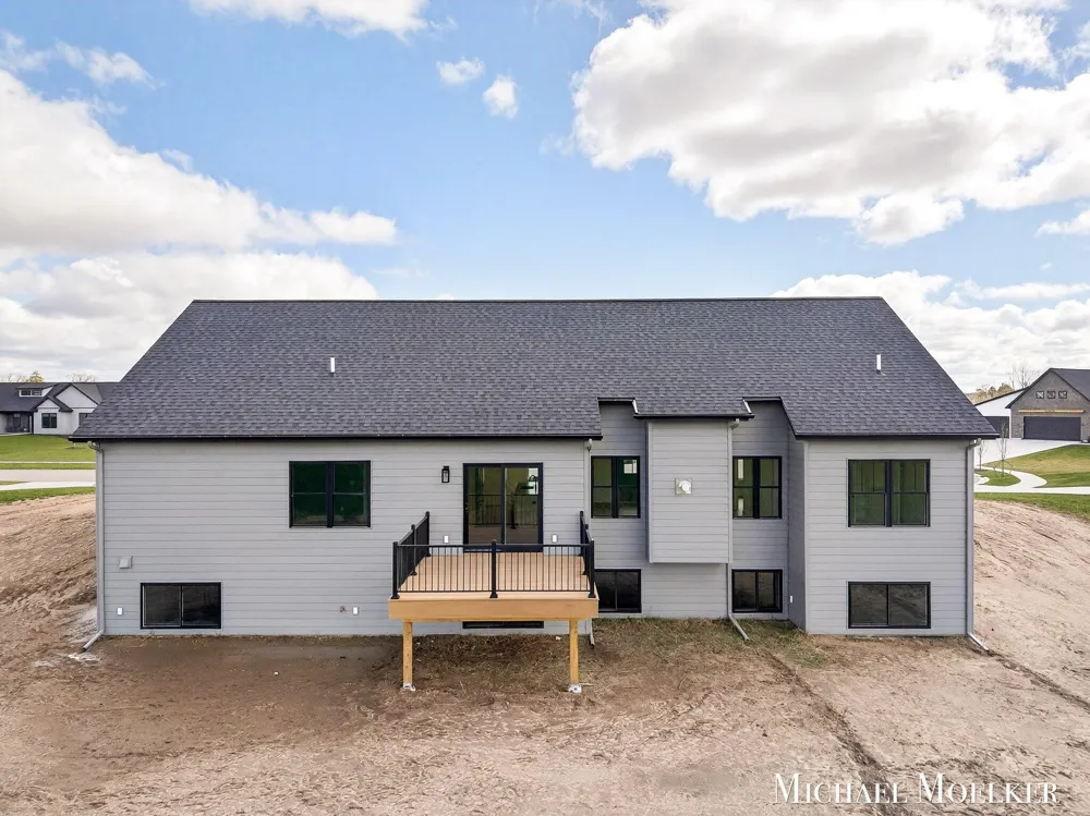 12479 Nora Court Allendale Charter Township, MI 49401