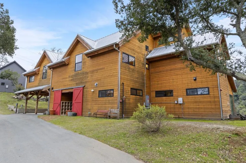 13925 Sheila Avenue Morgan Hill, CA 95037
