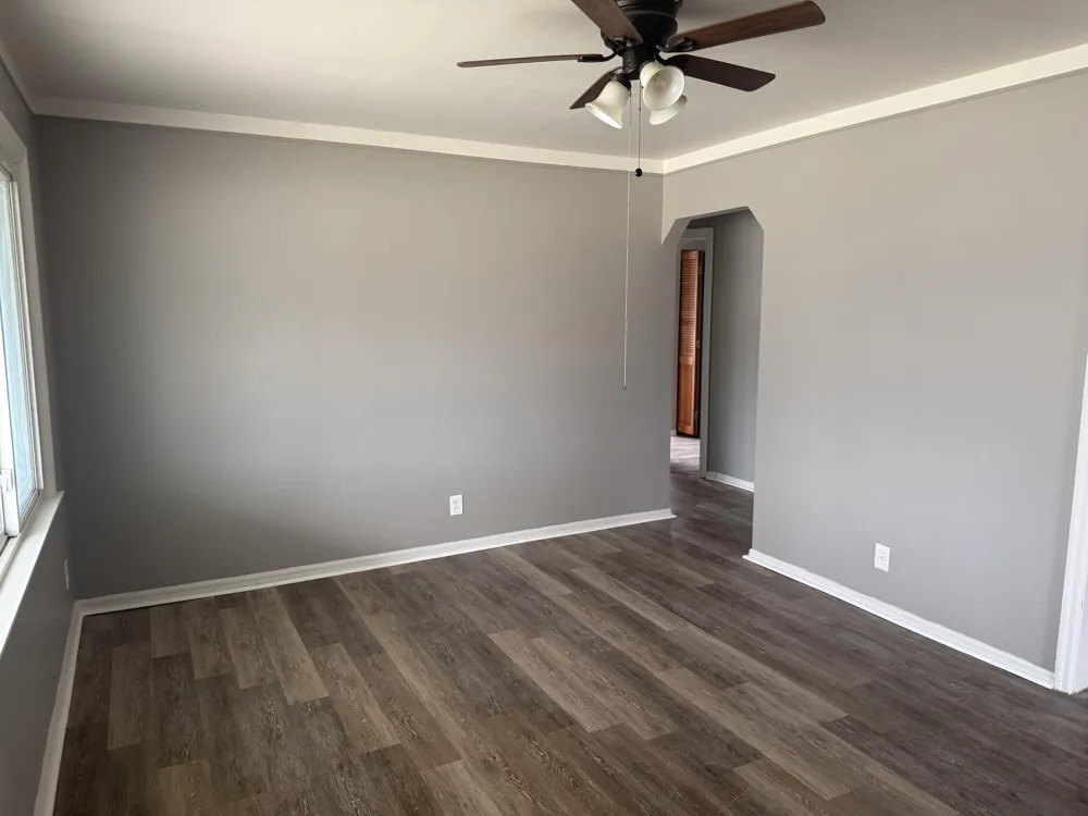 26700 Grandmont Street Roseville, MI 48066