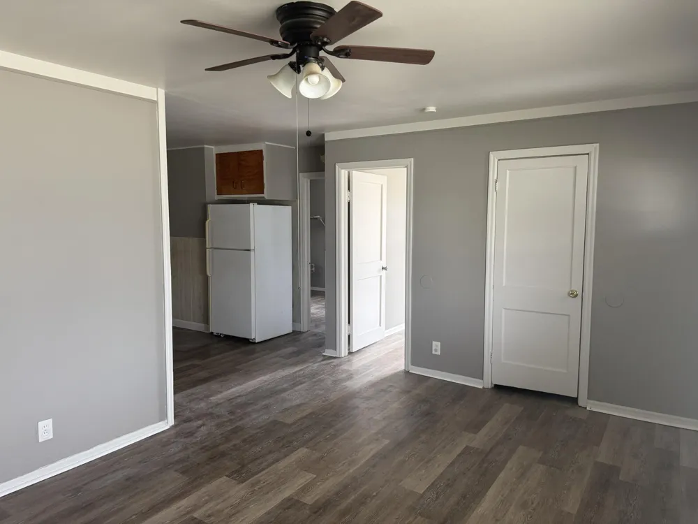 26700 Grandmont Street Roseville, MI 48066