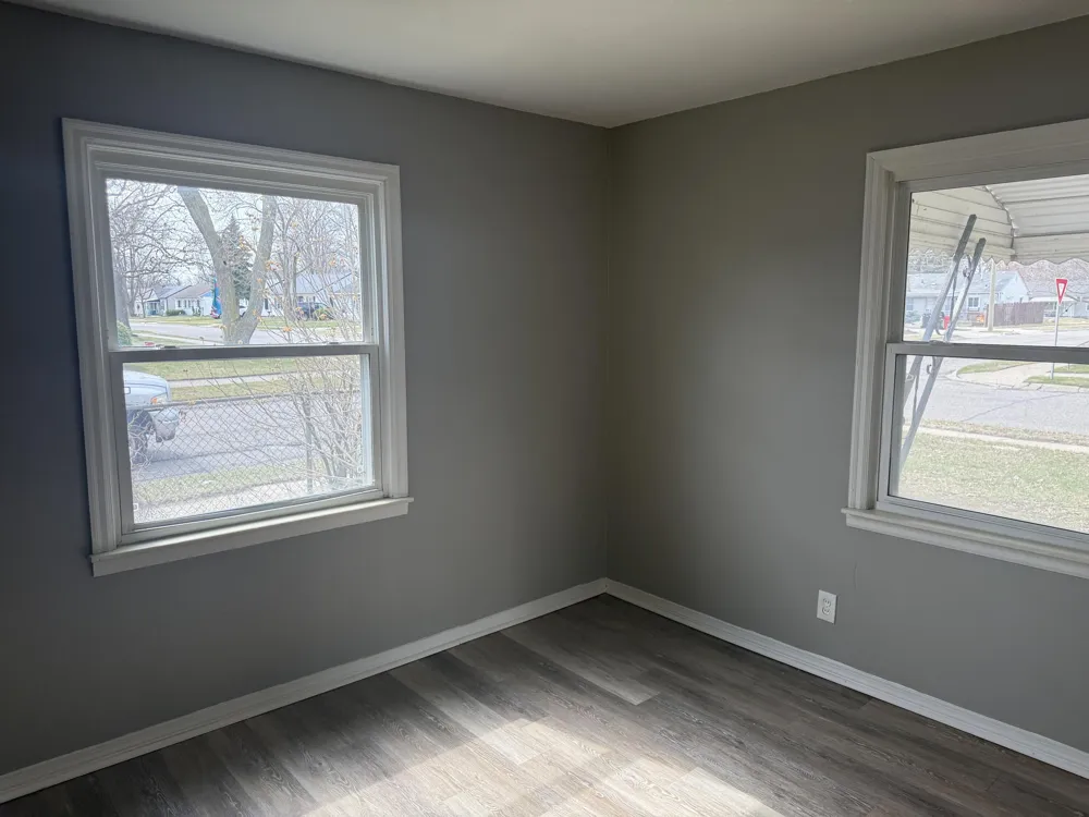 26700 Grandmont Street Roseville, MI 48066