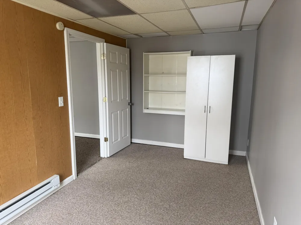 26700 Grandmont Street Roseville, MI 48066