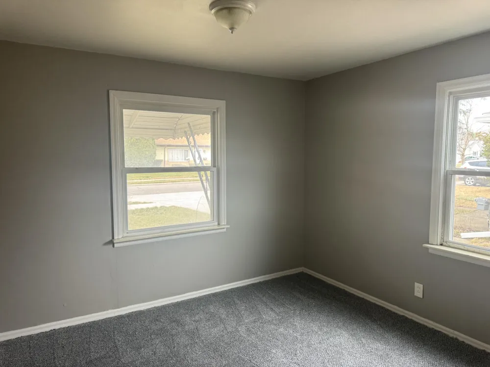 26700 Grandmont Street Roseville, MI 48066