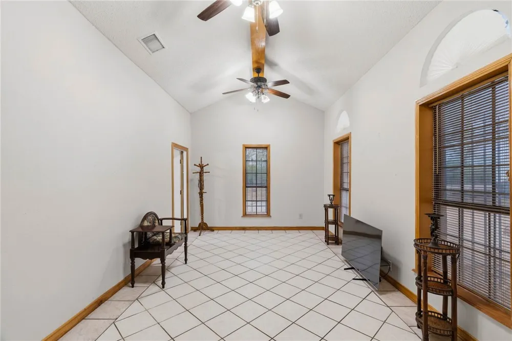 230 CR 3071 Orange Grove, TX 78372