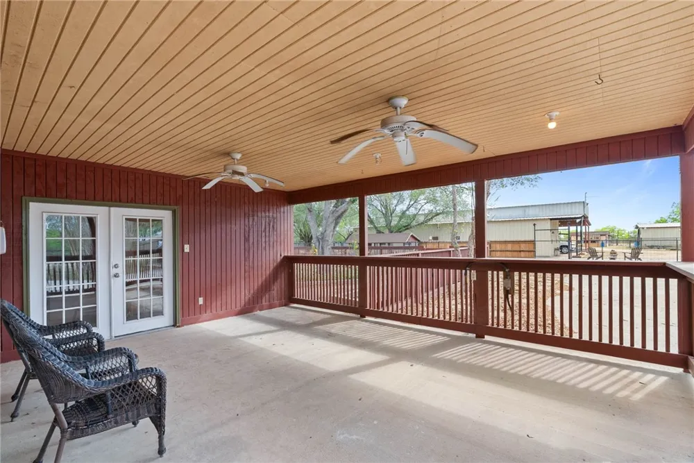 230 CR 3071 Orange Grove, TX 78372