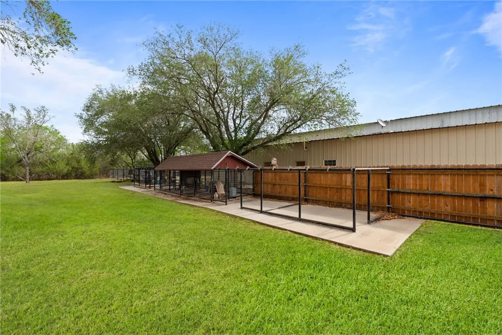 230 CR 3071 Orange Grove, TX 78372